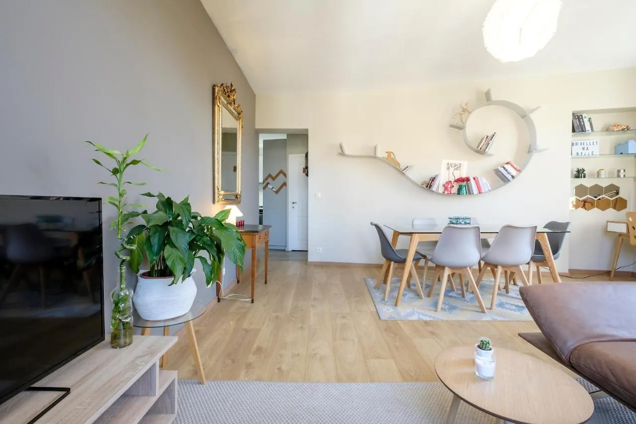 Charmant Appartement 1 Chambre Avec Balcon Proximite Cinquantenaire Brussels 0*,  Belgium